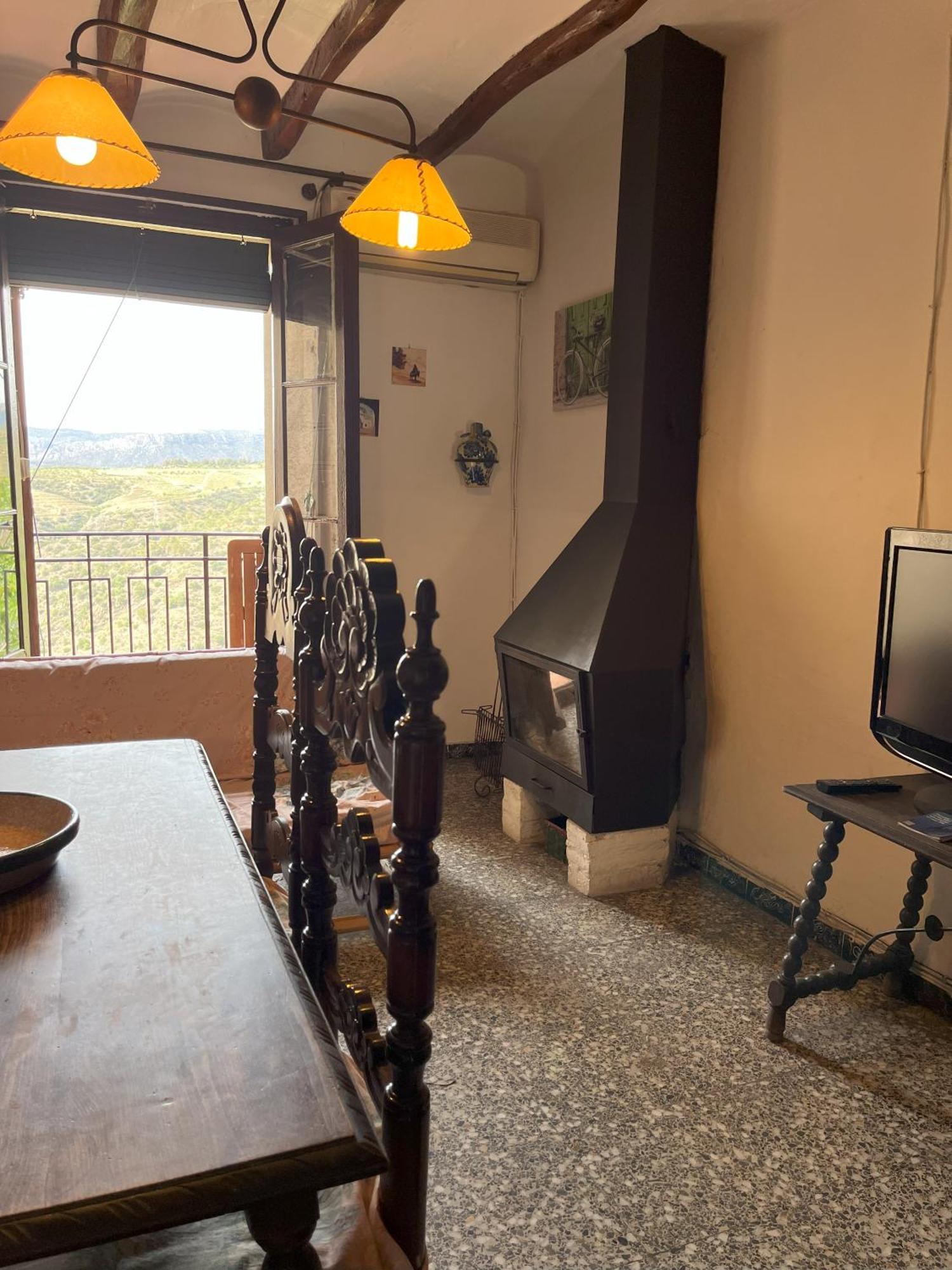 Casa De Turisme Rural Riu Montsant * Bellmunt de Ciurana